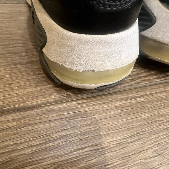 Women's Nike AirMax 90 Black - Picture 7 of 10